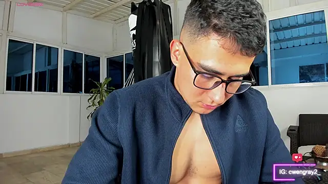 owengray2n online show from March 2025 12:52:02 AM