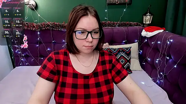 Snapshot of Emily_Amorre chatting on December 2024 04:09:02 AM Emily Amorre online show from December 2024 04:09:02 AM