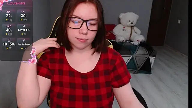 Snapshot of Emily_Amorre chatting on September 2025 01:20:02 AM Emily Amorre online show from September 2025 01:20:02 AM