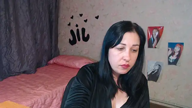 JillStevens online show from October 2025 03:56:02 PM