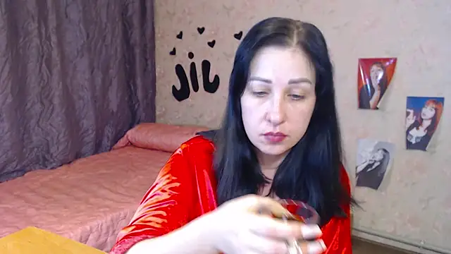 JillStevens online show from October 2025 03:49:01 PM