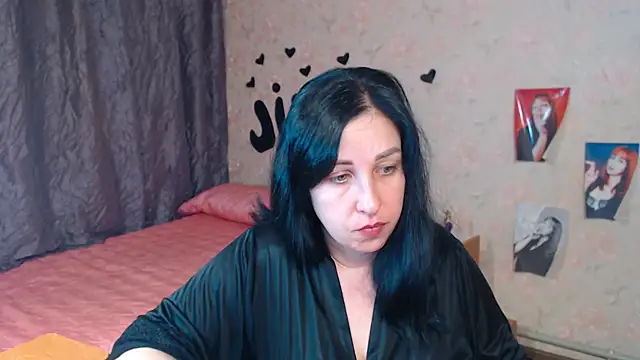 JillStevens online show from November 2025 04:29:02 PM