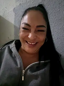 Gina Myers online show from November 2025 01:15:01 AM