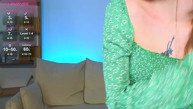 Snapshot of SusieMorris chatting on March 2025 06:21:02 AM SusieMorris online show from March 2025 06:21:02 AM