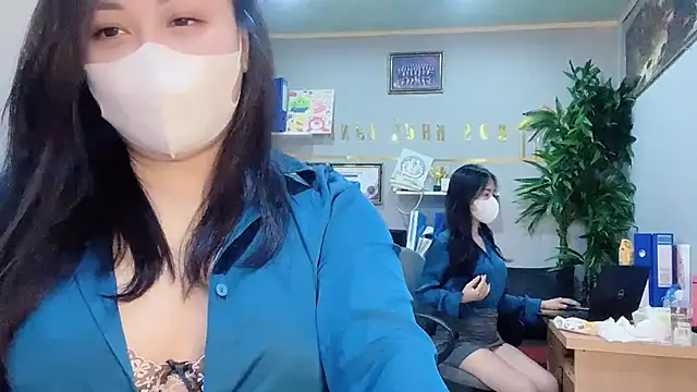 Bamboo Swetie online show from December 2024 02:43:02 PM