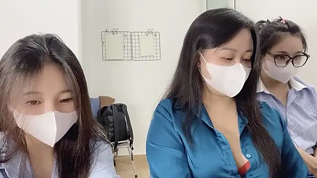 Bamboo Swetie online show from December 2025 02:59:01 PM