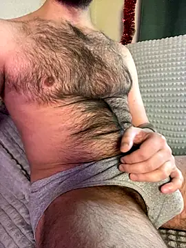 Deckard Webb1  online show from November 2025 12:30:01 PM