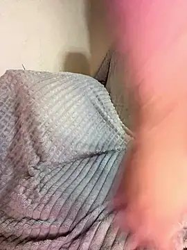 Deckard Webb1  online show from January 2026 11:03:01 AM