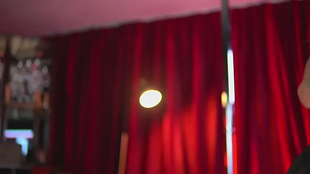 Evelyn Evyyy online show from September 2025 06:11:02 PM