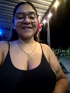 Sofythom1 online show from February 2025 04:06:01 AM