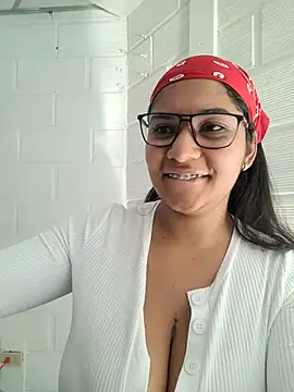 Sofythom1 online show from March 2025 09:14:02 PM