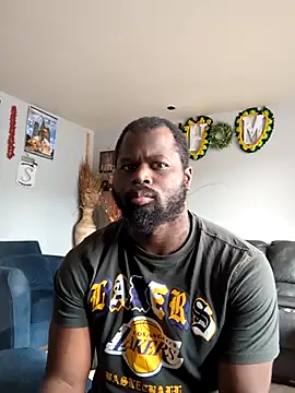 Snapshot of goodboybaddaddy chatting on February 2025 07:16:02 PM goodboybaddaddy online show from February 2025 07:16:02 PM