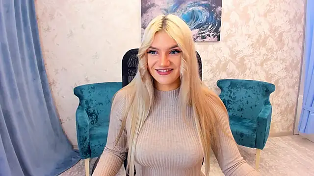 Snapshot of SelenaeMoore chatting on January 2025 11:33:01 AM SelenaeMoore online show from January 2025 11:33:01 AM