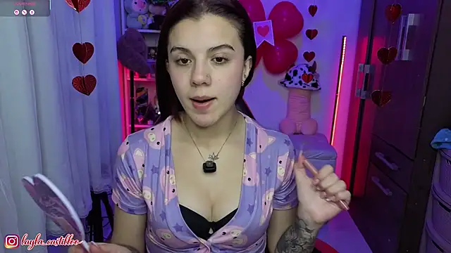 Layla castilloo online show from February 2026 01:51:01 AM