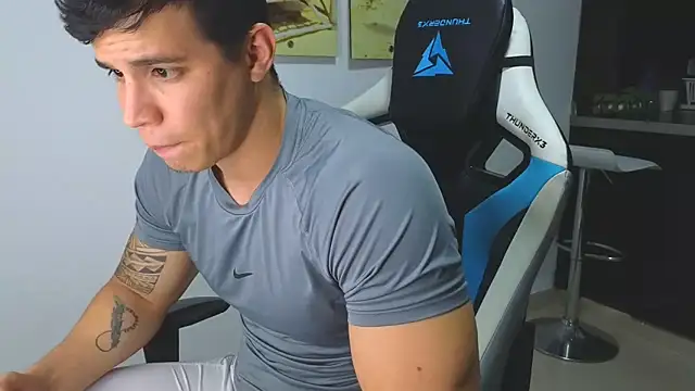 Ethanstill1 online show from February 2025 03:04:01 AM