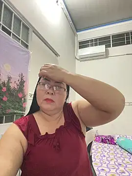 NDith online show from October 2025 12:45:02 PM