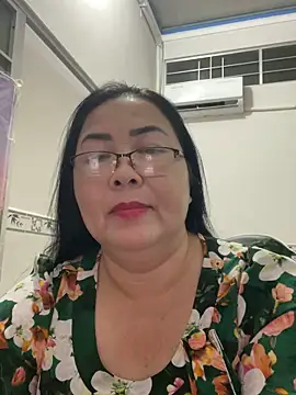 NDith online show from October 2025 11:19:01 AM