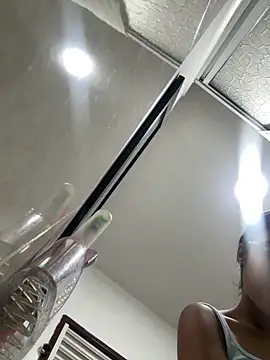 NAUGHTY LITTLE 18 online show from February 2026 11:44:01 PM