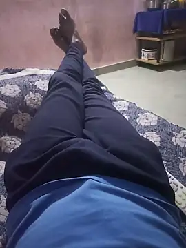 Snapshot of TeluguModda99 chatting on January 2025 04:30:01 AM TeluguModda99 online show from January 2025 04:30:01 AM