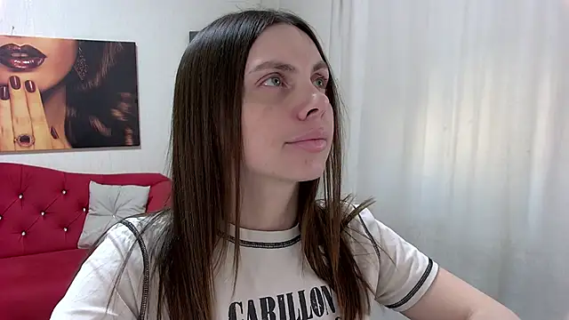 Snapshot of RoseHubbard chatting on March 2025 05:33:02 AM RoseHubbard online show from March 2025 05:33:02 AM