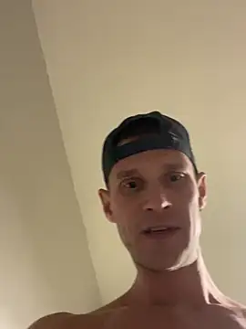 Snapshot of Camcam21 chatting on February 2025 07:58:02 AM Camcam21 online show from February 2025 07:58:02 AM