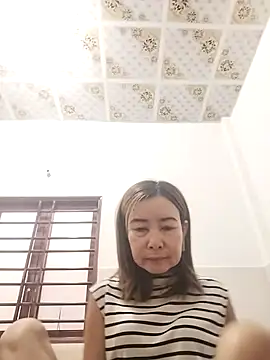 Sexy-ladyboobs20 online show from October 2025 01:16:02 AM