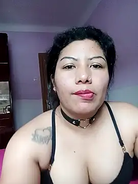 Snapshot of katymojadit chatting on January 2025 02:59:01 PM katymojadit online show from January 2025 02:59:01 PM