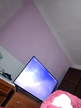 Snapshot of katymojadit chatting on December 2025 01:15:01 PM katymojadit online show from December 2025 01:15:01 PM