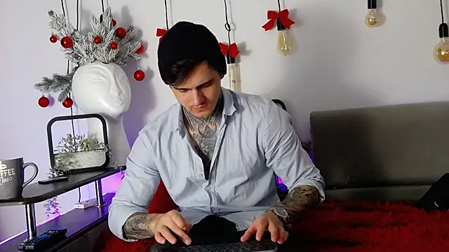 CarterCole online show from January 2025 06:29:01 AM