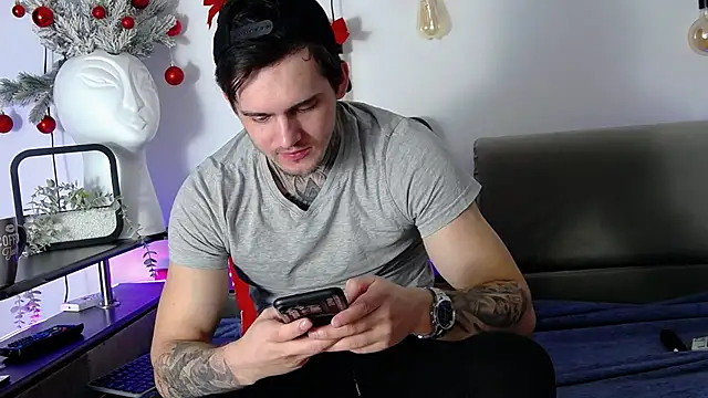 CarterCole online show from January 2025 06:46:01 AM