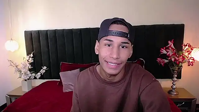 Snapshot of soft_attraction chatting on November 2025 07:56:02 PM soft attraction online show from November 2025 07:56:02 PM