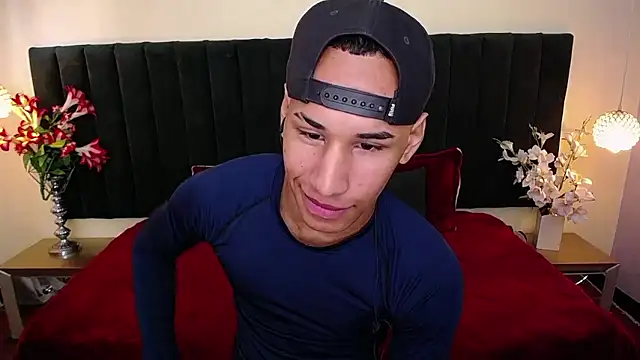 Snapshot of soft_attraction chatting on January 2026 07:59:02 PM soft attraction online show from January 2026 07:59:02 PM