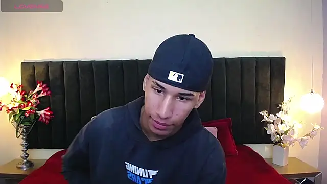 Snapshot of soft_attraction chatting on February 2026 07:54:01 PM soft attraction online show from February 2026 07:54:01 PM