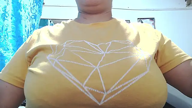 mia donatto369 online show from October 2025 11:02:01 PM