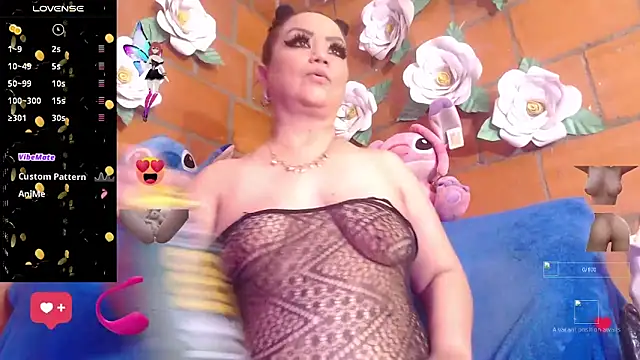 IngritBitch online show from October 2025 02:02:02 PM