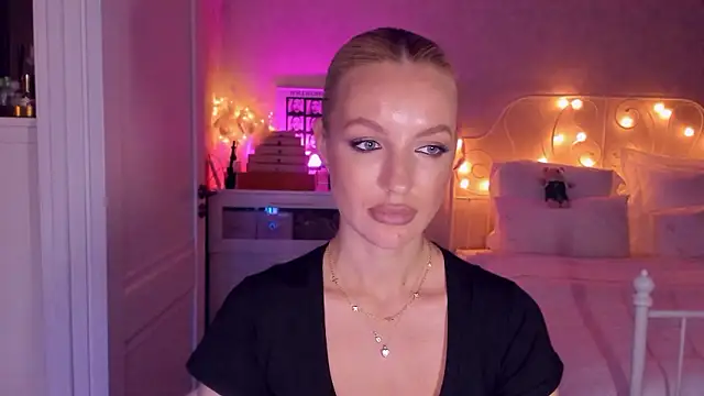 aestetick online show from February 2026 03:16:01 PM