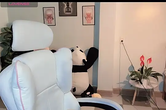  Aimy  online show from October 2025 05:09:02 AM