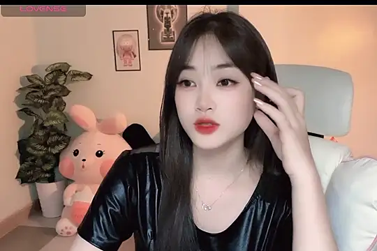  Aimy  online show from November 2025 03:45:02 PM