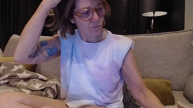 godinflower online show from February 2025 08:00:01 PM