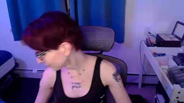 Snapshot of RyffBurnz chatting on January 2025 07:37:02 AM RyffBurnz online show from January 2025 07:37:02 AM