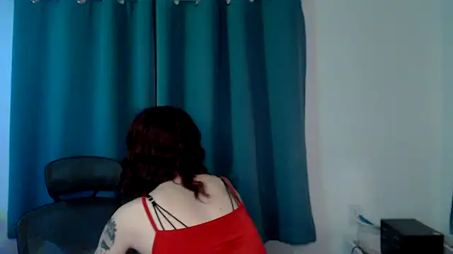 Snapshot of RyffBurnz chatting on January 2025 05:09:01 AM RyffBurnz online show from January 2025 05:09:01 AM