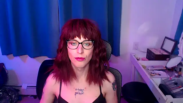 Snapshot of RyffBurnz chatting on March 2025 02:18:02 AM RyffBurnz online show from March 2025 02:18:02 AM