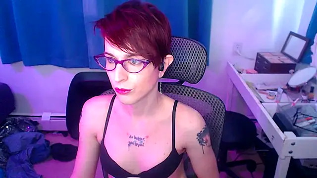 Snapshot of RyffBurnz chatting on March 2025 07:35:01 PM RyffBurnz online show from March 2025 07:35:01 PM