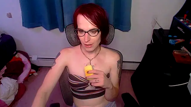 Snapshot of RyffBurnz chatting on October 2025 05:24:01 AM RyffBurnz online show from October 2025 05:24:01 AM