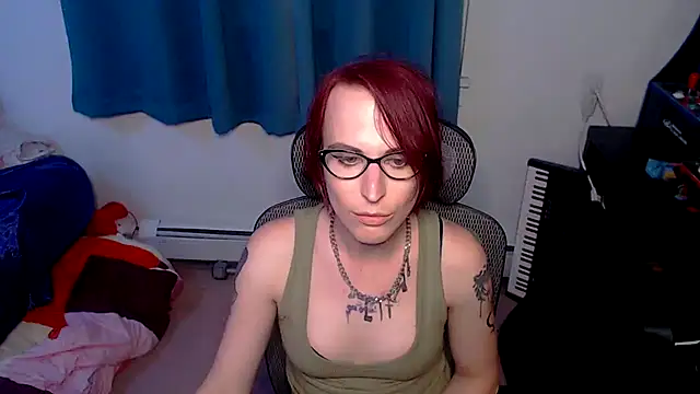 Snapshot of RyffBurnz chatting on October 2025 03:18:02 AM RyffBurnz online show from October 2025 03:18:02 AM