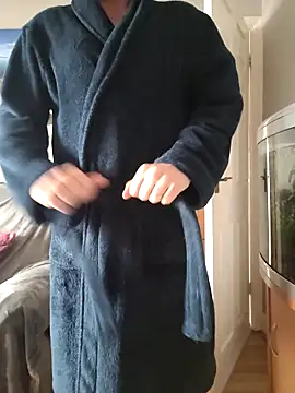 Snapshot of JulianJ50 chatting on December 2025 09:25:01 AM JulianJ50 online show from December 2025 09:25:01 AM