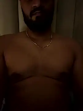 Snapshot of shrreyyyy chatting on January 2026 06:10:01 PM shrreyyyy online show from January 2026 06:10:01 PM