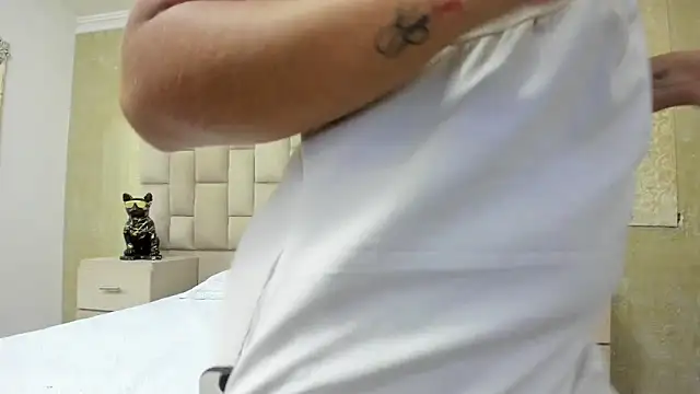 EmmaTorres  online show from September 2025 08:30:02 PM