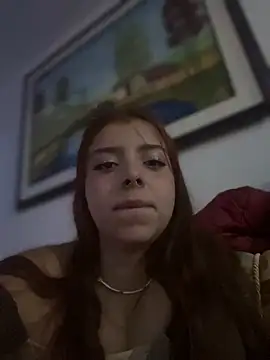 Snapshot of Cloew_Marz chatting on December 2024 11:27:02 PM Cloew Marz online show from December 2024 11:27:02 PM