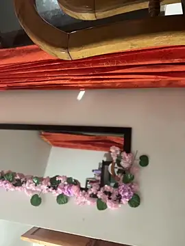 Snapshot of Cloew_Marz chatting on May 2026 11:22:02 PM Cloew Marz online show from May 2026 11:22:02 PM